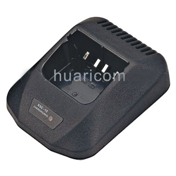  Stable Charger KSC-24R or 2-Way Radio Battery Pack (Stable Chargeur KSC-24R ou 2-Way Radio Battery Pack)