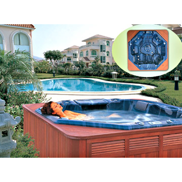  Outdoor Jacuzzi (Jacuzzi extérieur)