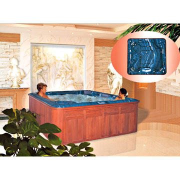  Outdoor Jacuzzi (Jacuzzi extérieur)