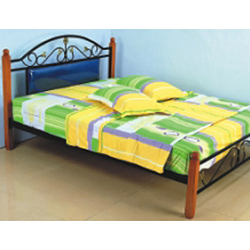  Metal Bed (Metall-Bett)