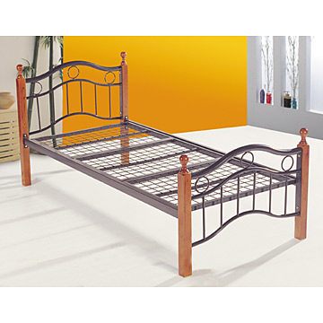  Metal Bed