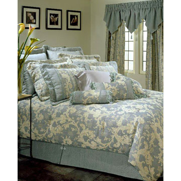  Comforter Set (Victoria)