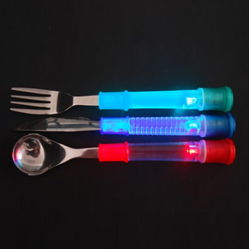  Flashing Knife, Spoon and Fork (Flashing couteau, cuillère et une fourchette!)