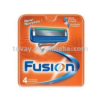  Razor Blades Compatible with Branded Handles (Lames de rasoir Compatible avec poignées de marque)