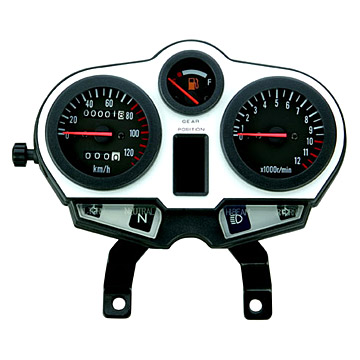  Zuan Bao Speedometer (Цзуань Бао Спидометр)