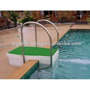  Wall-Mount Integral Swimming Pool Filtration Device