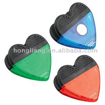  Heart Shaped Magnet Clip (Heart Shaped Magnet Clip)