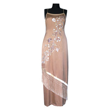  100% Silk Hand-Embroidered Evening Dress ( 100% Silk Hand-Embroidered Evening Dress)