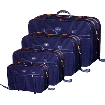  Suitcases (Valises)