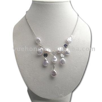  Necklace (Collier)