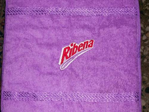  Embroidered Towel ( Embroidered Towel)