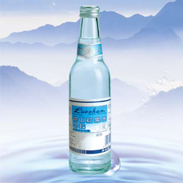  Laoshan Alkaline Mineral Water (Laoshan alcalines Eau minérale)