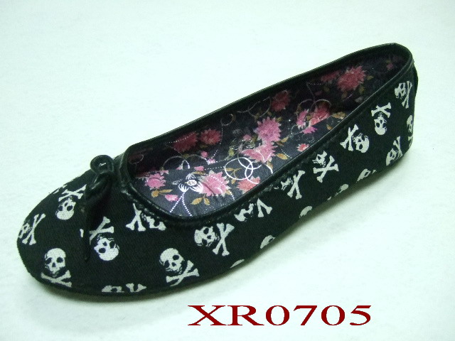  Ladies` Canvas Shoes ( Ladies` Canvas Shoes)