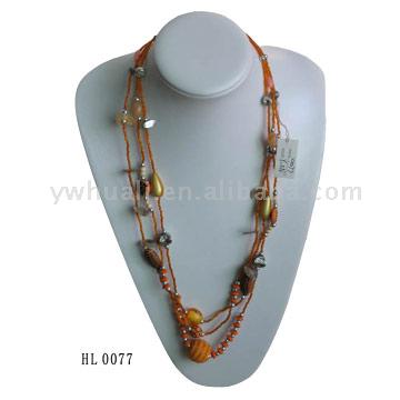  Necklace (Collier)