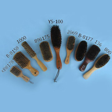  Hair Brushes (Brosses à cheveux)