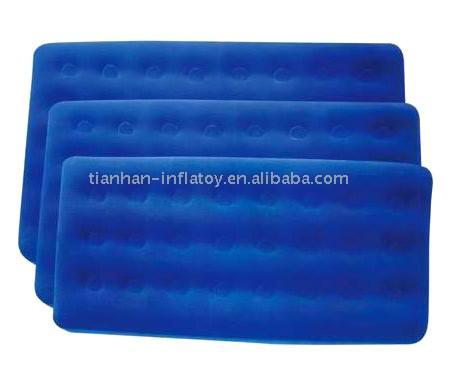  Inflatable Flocked Air Bed (Matelas gonflable floqué)