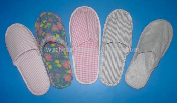  Disposable Slipper (Pantoufles jetables)