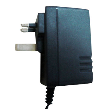  Adapter (Адаптер)