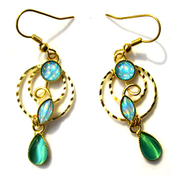  Blue Tear Earring (Blue Tear Earring)