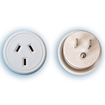  Universal Travel Adapter