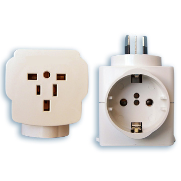  Universal Travel Adapter