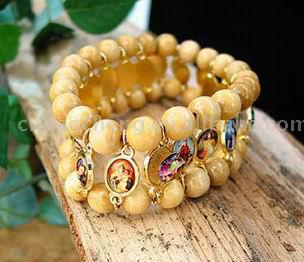  Wooden Bracelet (Bracelet en bois)