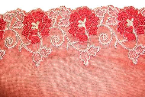  Embroidered Lace (Brodé dentelle)