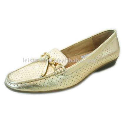  Women`s Casual Shoes ()