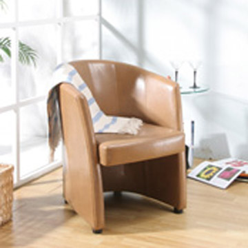  Leather Chair (Fauteuil en cuir)