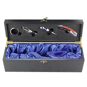  Deluxe Wine Box with Accessories (Вино Делюкс Коробка с аксессуарами)