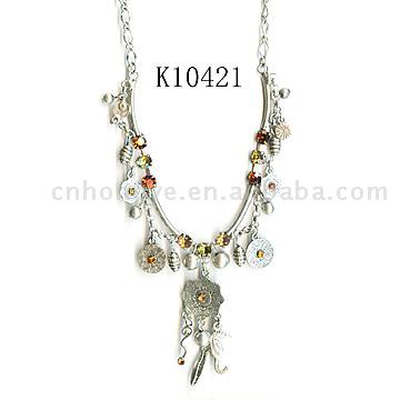  Necklace (Collier)