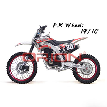 Dirt Bike (Dirt Bike)