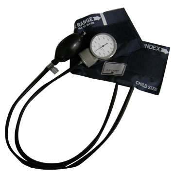  Aneroid Sphygmomanometer (Tensiomètre anéroïde)