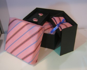  Silk Necktie ()