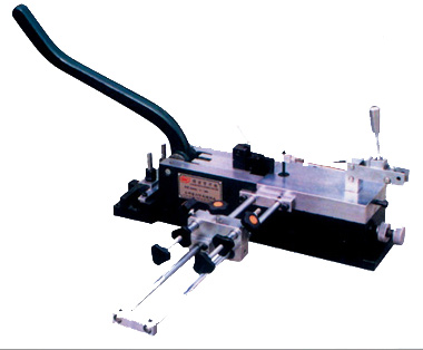  Precision Bend Blade Machine (Precision Bend Blade машины)