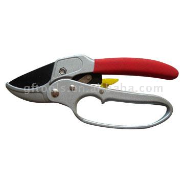  Pruning Shears (Sécateur)