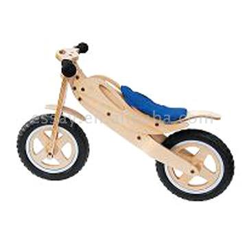  Wooden Bike (Vélo en bois)