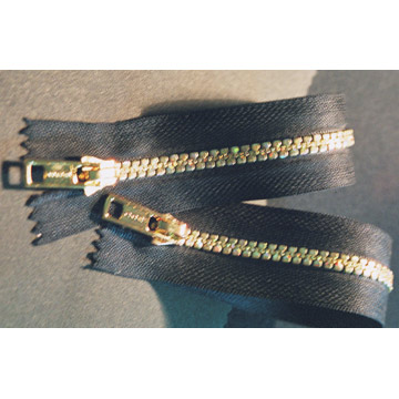  Delrin Zipper with Golden Tooth ( Delrin Zipper with Golden Tooth)