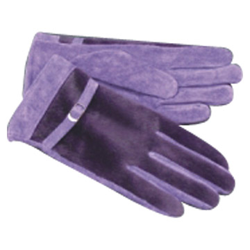  leather gloves (des gants en cuir)