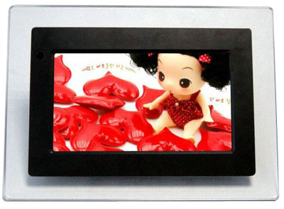  7" LCD Digital Photo Frame with MP3 & MP4 Function (7 "LCD Digital Photo Frame with MP3 et MP4 Fonction)