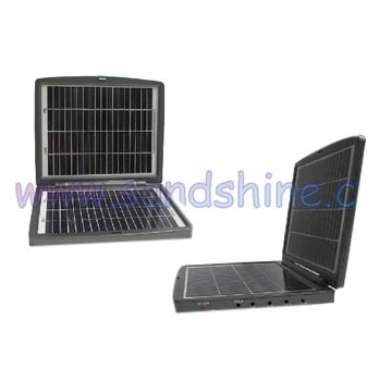  Solar Charger (Chargeur solaire)