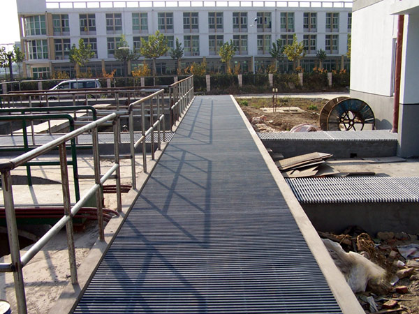  Pultruded FRP Gratings ( Pultruded FRP Gratings)