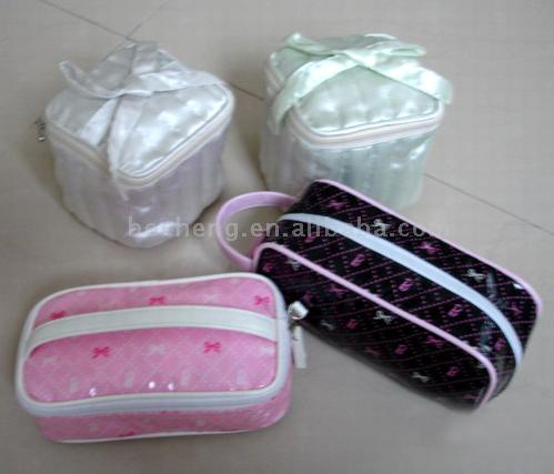 Cosmetic Bag (Cosmetic Bag)