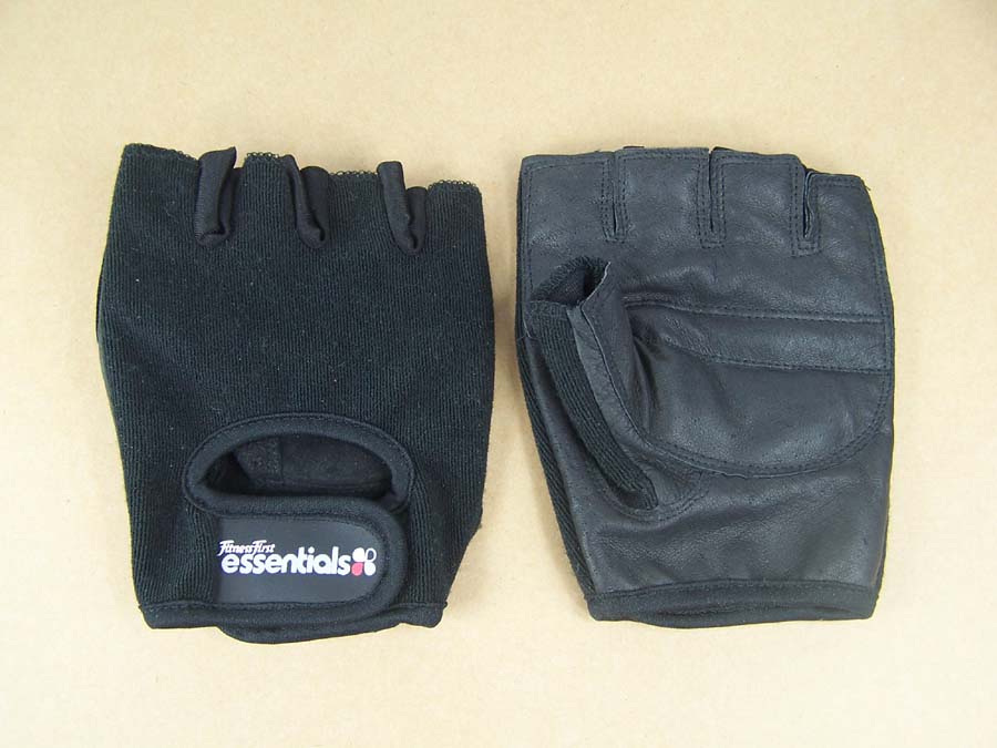  Training Gloves (Gants d`entraînement)