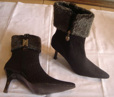  Fashionable Girls` Boot (Модные девушки Boot)