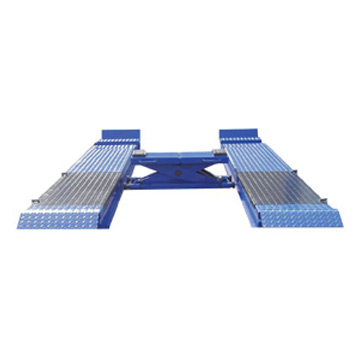  Wheel Alignment Platform with Lift (Plate-forme d`alignement des roues avec système de levage)