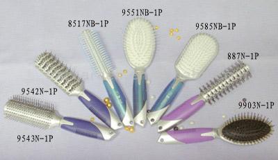  Hairbrush (Brosse à cheveux)