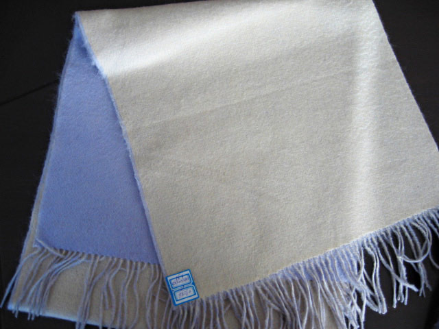  Double-Face Cashmere Scarf (Double-Face Cashmere Echarpe)