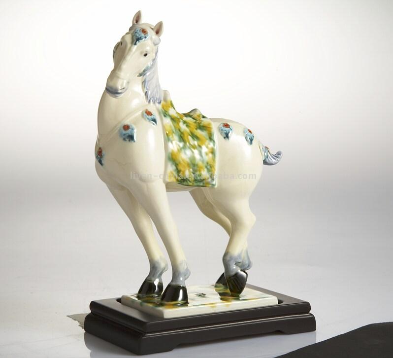  Unique Handmade Horse (Tang Dynasty) (Unique Handmade Horse (Tang-Dynastie))