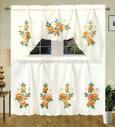  Kitchen Curtain (Rideau de cuisine)